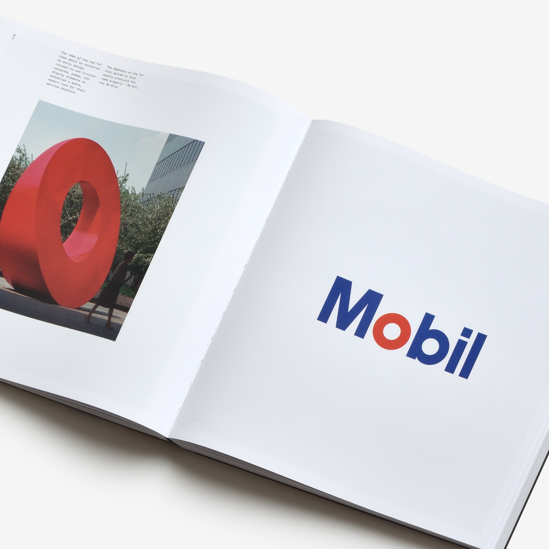 Identity: Chermayeff & Geismar & Haviv Compact Edition